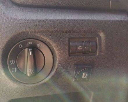 Серый Шкода Фабия, объемом двигателя 1.4 л и пробегом 205 тыс. км за 6000 $, фото 19 на Automoto.ua