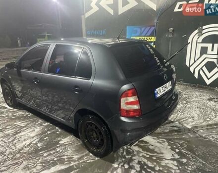 Сірий Шкода Фабія, об'ємом двигуна 1.2 л та пробігом 145 тис. км за 3900 $, фото 12 на Automoto.ua