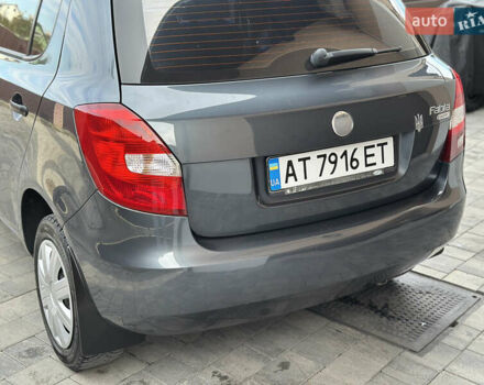 Серый Шкода Фабия, объемом двигателя 1.2 л и пробегом 179 тыс. км за 4299 $, фото 36 на Automoto.ua