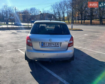 Серый Шкода Фабия, объемом двигателя 1.2 л и пробегом 144 тыс. км за 4700 $, фото 5 на Automoto.ua