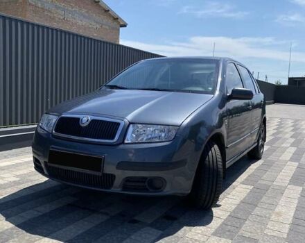 Сірий Шкода Фабія, об'ємом двигуна 1.2 л та пробігом 283 тис. км за 3300 $, фото 3 на Automoto.ua