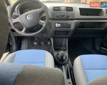 Серый Шкода Фабия, объемом двигателя 1.2 л и пробегом 80 тыс. км за 4700 $, фото 14 на Automoto.ua