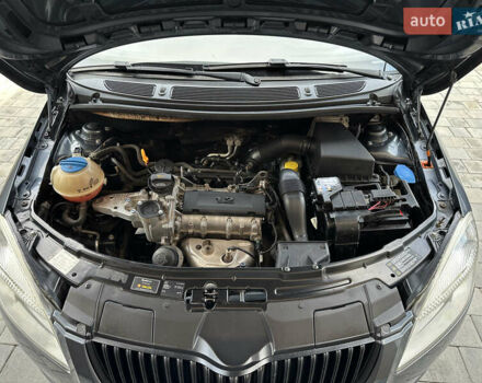 Серый Шкода Фабия, объемом двигателя 1.2 л и пробегом 179 тыс. км за 4299 $, фото 42 на Automoto.ua