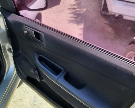 Серый Шкода Фабия, объемом двигателя 1.2 л и пробегом 157 тыс. км за 4500 $, фото 8 на Automoto.ua