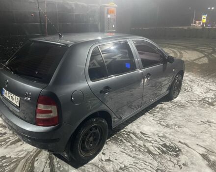 Серый Шкода Фабия, объемом двигателя 1.2 л и пробегом 145 тыс. км за 3900 $, фото 14 на Automoto.ua