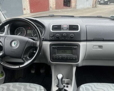 Шкода Фабия 2007 в Киеве на Automoto.ua Серый Шкода Фабия, объемом двигателя 1.2 л и пробегом 293 тыс. км за 3700 $, фото 7 на Automoto.ua
