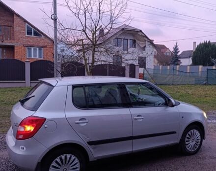 Серый Шкода Фабия, объемом двигателя 1.2 л и пробегом 226 тыс. км за 3125 $, фото 4 на Automoto.ua
