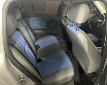 Серый Шкода Фабия, объемом двигателя 1.2 л и пробегом 154 тыс. км за 4299 $, фото 8 на Automoto.ua