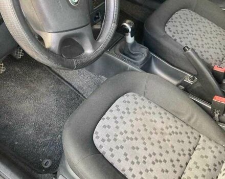 Шкода Фабия 2007 в Каменское - Днепродзержинск на Automoto.ua Серый Шкода Фабия, объемом двигателя 1.2 л и пробегом 122 тыс. км за 4923 $, фото 3 на Automoto.ua