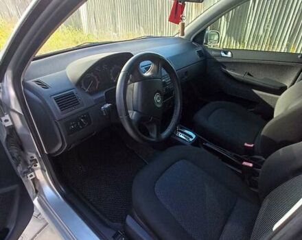 Сірий Шкода Фабія, об'ємом двигуна 1.39 л та пробігом 209 тис. км за 5400 $, фото 30 на Automoto.ua