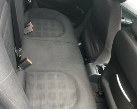 Серый Шкода Фабия, объемом двигателя 1.2 л и пробегом 253 тыс. км за 3600 $, фото 7 на Automoto.ua