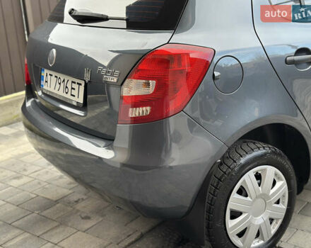 Серый Шкода Фабия, объемом двигателя 1.2 л и пробегом 179 тыс. км за 4299 $, фото 37 на Automoto.ua