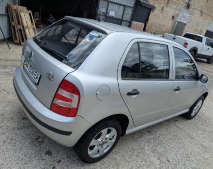 Серый Шкода Фабия, объемом двигателя 1.2 л и пробегом 101 тыс. км за 4500 $, фото 5 на Automoto.ua