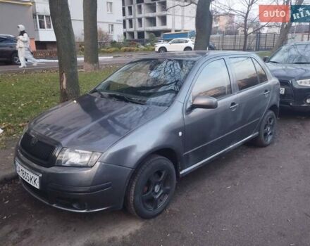 Серый Шкода Фабия, объемом двигателя 1.2 л и пробегом 399 тыс. км за 2200 $, фото 2 на Automoto.ua