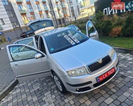Серый Шкода Фабия, объемом двигателя 1.4 л и пробегом 116 тыс. км за 4650 $, фото 25 на Automoto.ua