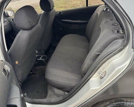 Серый Шкода Фабия, объемом двигателя 1.2 л и пробегом 333 тыс. км за 2700 $, фото 11 на Automoto.ua