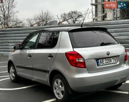 Сірий Шкода Фабія, об'ємом двигуна 1.2 л та пробігом 290 тис. км за 3500 $, фото 1 на Automoto.ua