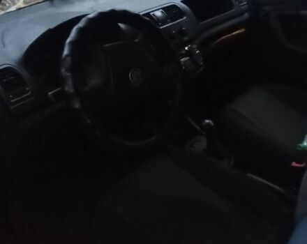 Серый Шкода Фабия, объемом двигателя 1.4 л и пробегом 320 тыс. км за 2500 $, фото 3 на Automoto.ua