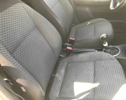 Серый Шкода Фабия, объемом двигателя 1.4 л и пробегом 390 тыс. км за 3930 $, фото 13 на Automoto.ua