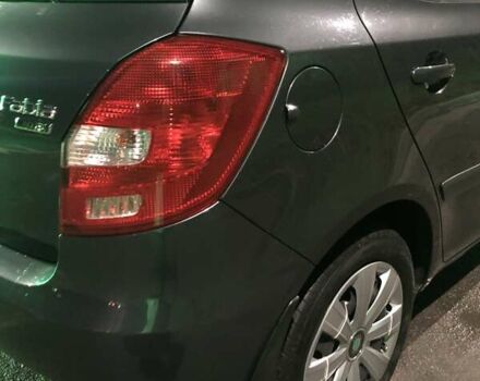 Сірий Шкода Фабія, об'ємом двигуна 1.2 л та пробігом 180 тис. км за 4700 $, фото 8 на Automoto.ua