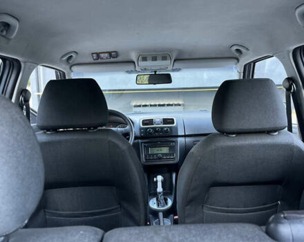 Серый Шкода Фабия, объемом двигателя 1.6 л и пробегом 253 тыс. км за 5999 $, фото 4 на Automoto.ua