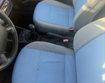 Серый Шкода Фабия, объемом двигателя 1.4 л и пробегом 236 тыс. км за 3650 $, фото 4 на Automoto.ua