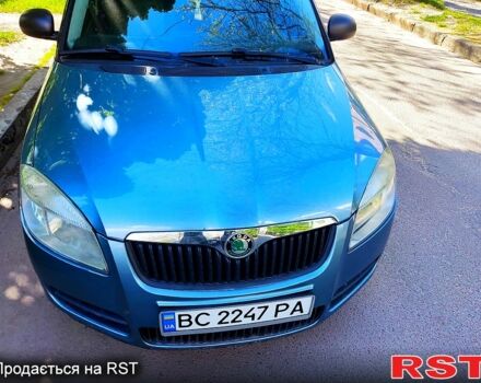 Серый Шкода Фабия, объемом двигателя 1.2 л и пробегом 160 тыс. км за 4200 $, фото 1 на Automoto.ua