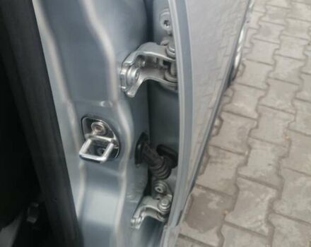 Серый Шкода Фабия, объемом двигателя 1.2 л и пробегом 336 тыс. км за 5300 $, фото 3 на Automoto.ua