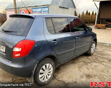 Сірий Шкода Фабія, об'ємом двигуна 1.2 л та пробігом 0 тис. км за 4000 $, фото 2 на Automoto.ua
