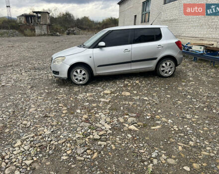 Шкода Фабия 2008 в Рахове на Automoto.ua Серый Шкода Фабия, объемом двигателя 1.39 л и пробегом 377 тыс. км за 4300 $, фото 1 на Automoto.ua
