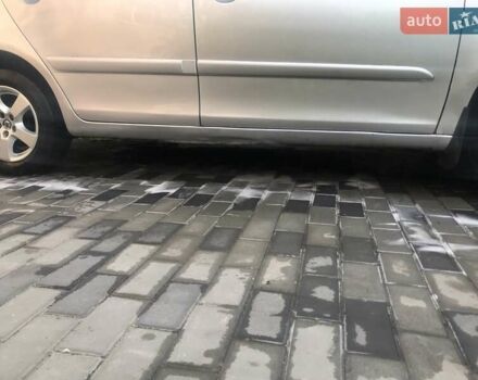 Серый Шкода Фабия, объемом двигателя 1.39 л и пробегом 318 тыс. км за 3700 $, фото 7 на Automoto.ua