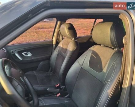 Серый Шкода Фабия, объемом двигателя 1.39 л и пробегом 312 тыс. км за 4000 $, фото 5 на Automoto.ua