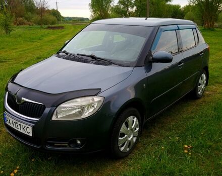 Сірий Шкода Фабія, об'ємом двигуна 1.2 л та пробігом 260 тис. км за 4000 $, фото 1 на Automoto.ua