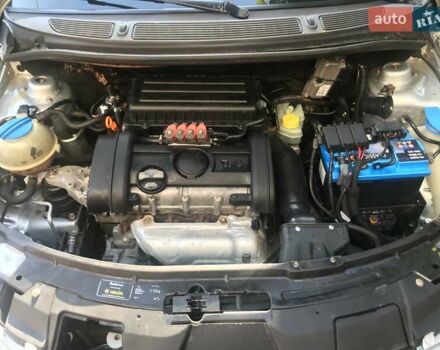 Серый Шкода Фабия, объемом двигателя 1.39 л и пробегом 318 тыс. км за 3700 $, фото 11 на Automoto.ua