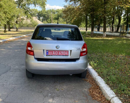 Серый Шкода Фабия, объемом двигателя 1.4 л и пробегом 215 тыс. км за 5500 $, фото 3 на Automoto.ua