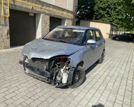 Сірий Шкода Фабія, об'ємом двигуна 1.4 л та пробігом 71 тис. км за 2400 $, фото 7 на Automoto.ua