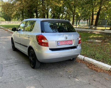 Серый Шкода Фабия, объемом двигателя 1.4 л и пробегом 215 тыс. км за 5500 $, фото 4 на Automoto.ua