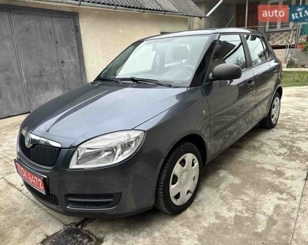 Сірий Шкода Фабія, об'ємом двигуна 1.4 л та пробігом 180 тис. км за 5300 $, фото 2 на Automoto.ua