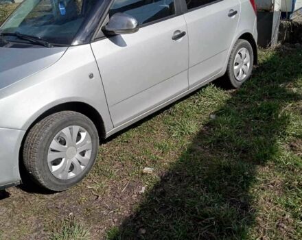 Серый Шкода Фабия, объемом двигателя 1.2 л и пробегом 200 тыс. км за 3500 $, фото 6 на Automoto.ua