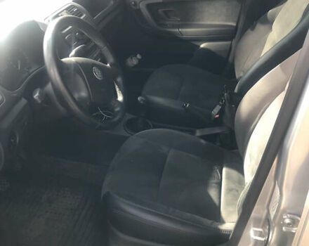Сірий Шкода Фабія, об'ємом двигуна 1.2 л та пробігом 222 тис. км за 5800 $, фото 4 на Automoto.ua