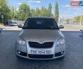 Сірий Шкода Фабія, об'ємом двигуна 1.39 л та пробігом 185 тис. км за 6200 $, фото 3 на Automoto.ua