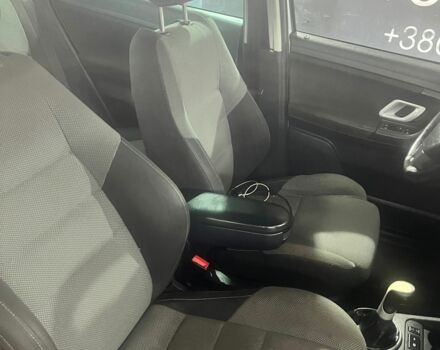 Серый Шкода Фабия, объемом двигателя 1.6 л и пробегом 265 тыс. км за 5100 $, фото 1 на Automoto.ua