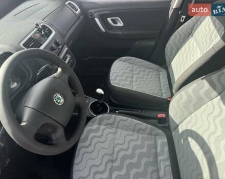 Шкода Фабія 2008 у Вінниці на Automoto.ua Сірий Шкода Фабія, об'ємом двигуна 1.39 л та пробігом 215 тис. км за 4200 $, фото 16 на Automoto.ua