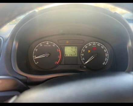 Серый Шкода Фабия, объемом двигателя 1.4 л и пробегом 236 тыс. км за 3650 $, фото 6 на Automoto.ua