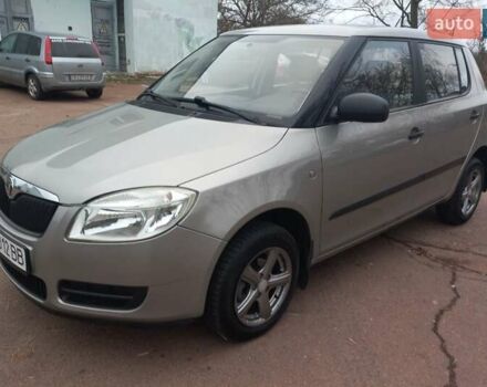 Серый Шкода Фабия, объемом двигателя 1.2 л и пробегом 113 тыс. км за 5100 $, фото 10 на Automoto.ua