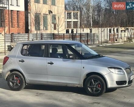 Сірий Шкода Фабія, об'ємом двигуна 1.4 л та пробігом 236 тис. км за 3650 $, фото 8 на Automoto.ua
