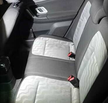 Сірий Шкода Фабія, об'ємом двигуна 1.2 л та пробігом 180 тис. км за 4700 $, фото 9 на Automoto.ua