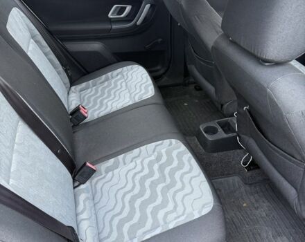 Сірий Шкода Фабія, об'ємом двигуна 1.4 л та пробігом 250 тис. км за 4100 $, фото 5 на Automoto.ua