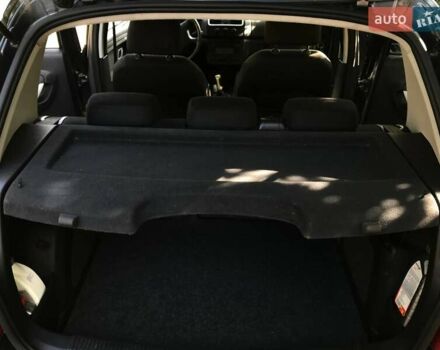 Серый Шкода Фабия, объемом двигателя 1.39 л и пробегом 390 тыс. км за 3600 $, фото 19 на Automoto.ua