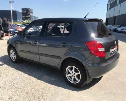 Серый Шкода Фабия, объемом двигателя 1.4 л и пробегом 390 тыс. км за 3930 $, фото 9 на Automoto.ua